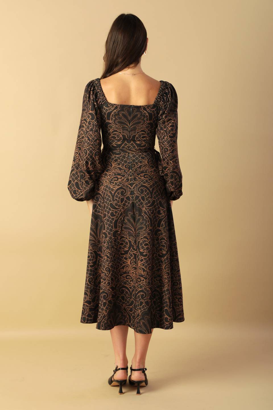 Lady Black Tie - Rustic Allure Brown Midi Dress