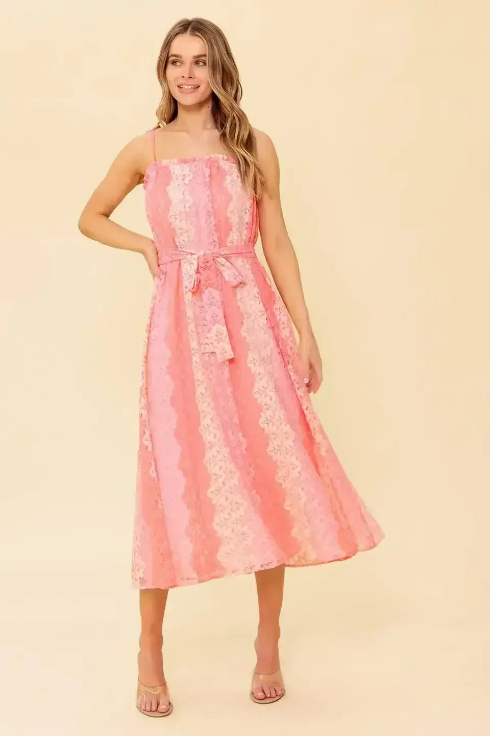 TAILOR MADE LACE MIDI DRESS - PEACH