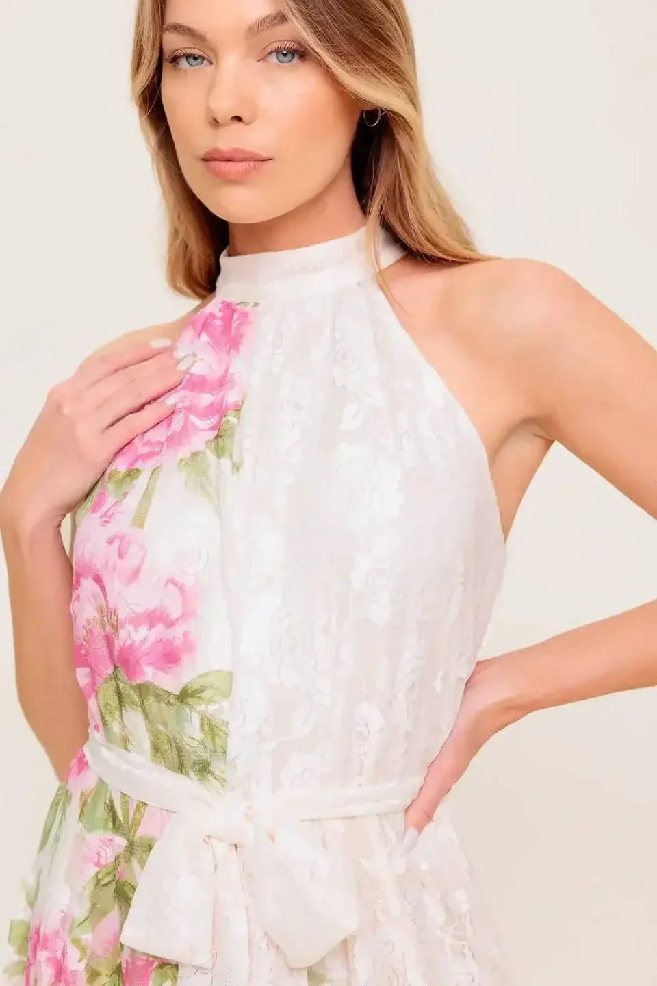 ROSE GARDEN - IVORY LACE HALTER MAXI DRESS