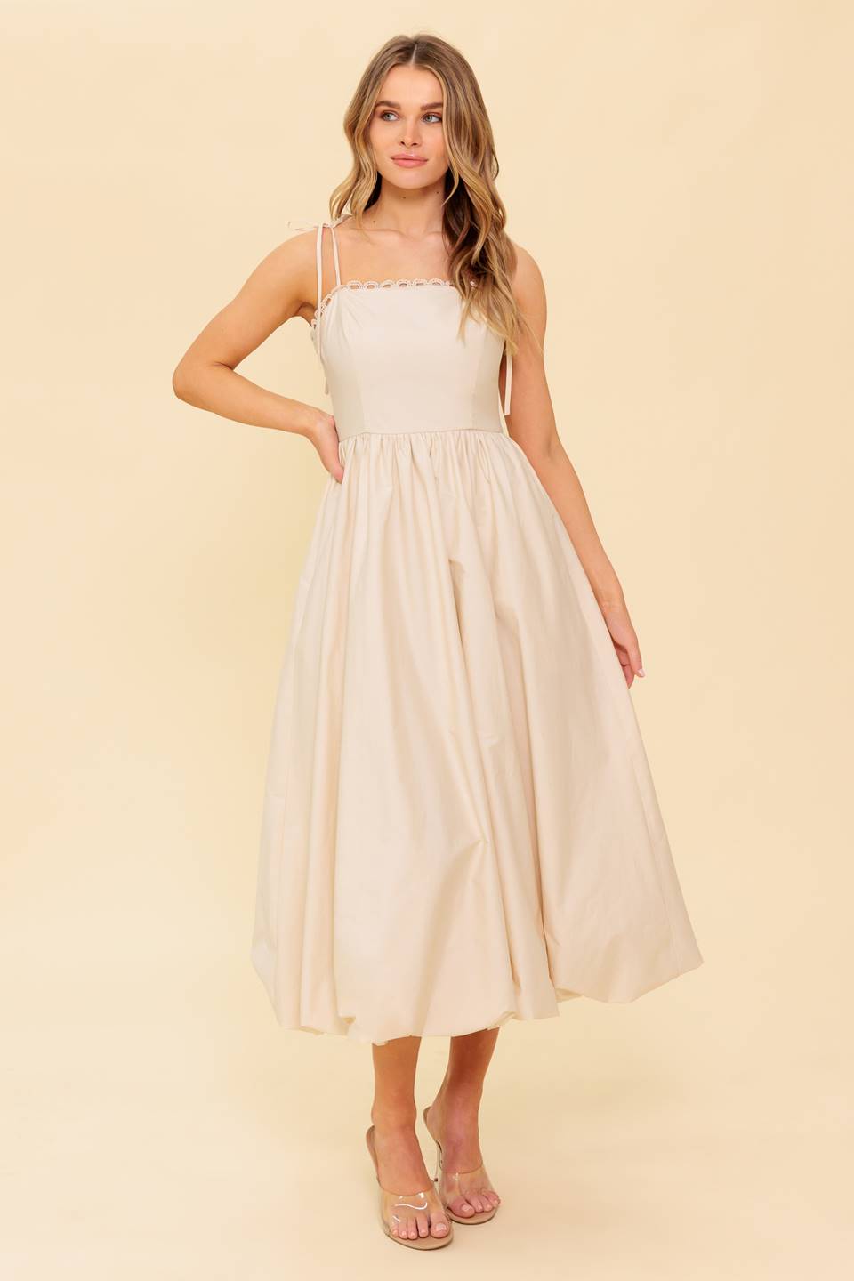 Lady Black Tie - Regal Cutie Bubble Hem Midi Dress - Cream