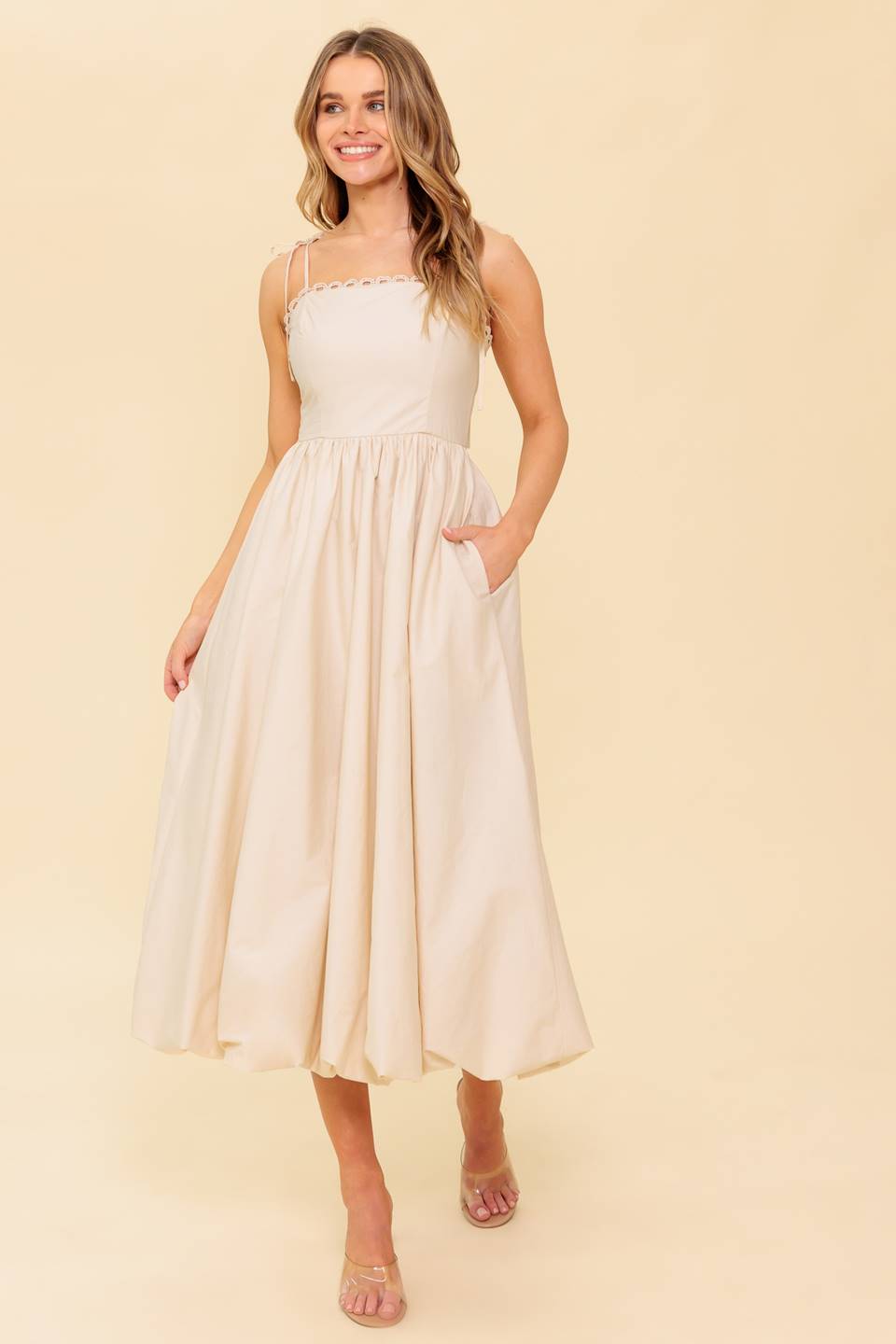 Lady Black Tie - Regal Cutie Bubble Hem Midi Dress - Cream - Size L Lady Black Tie - Regal Cutie Bubble Hem Midi Dress - Cream - Size L