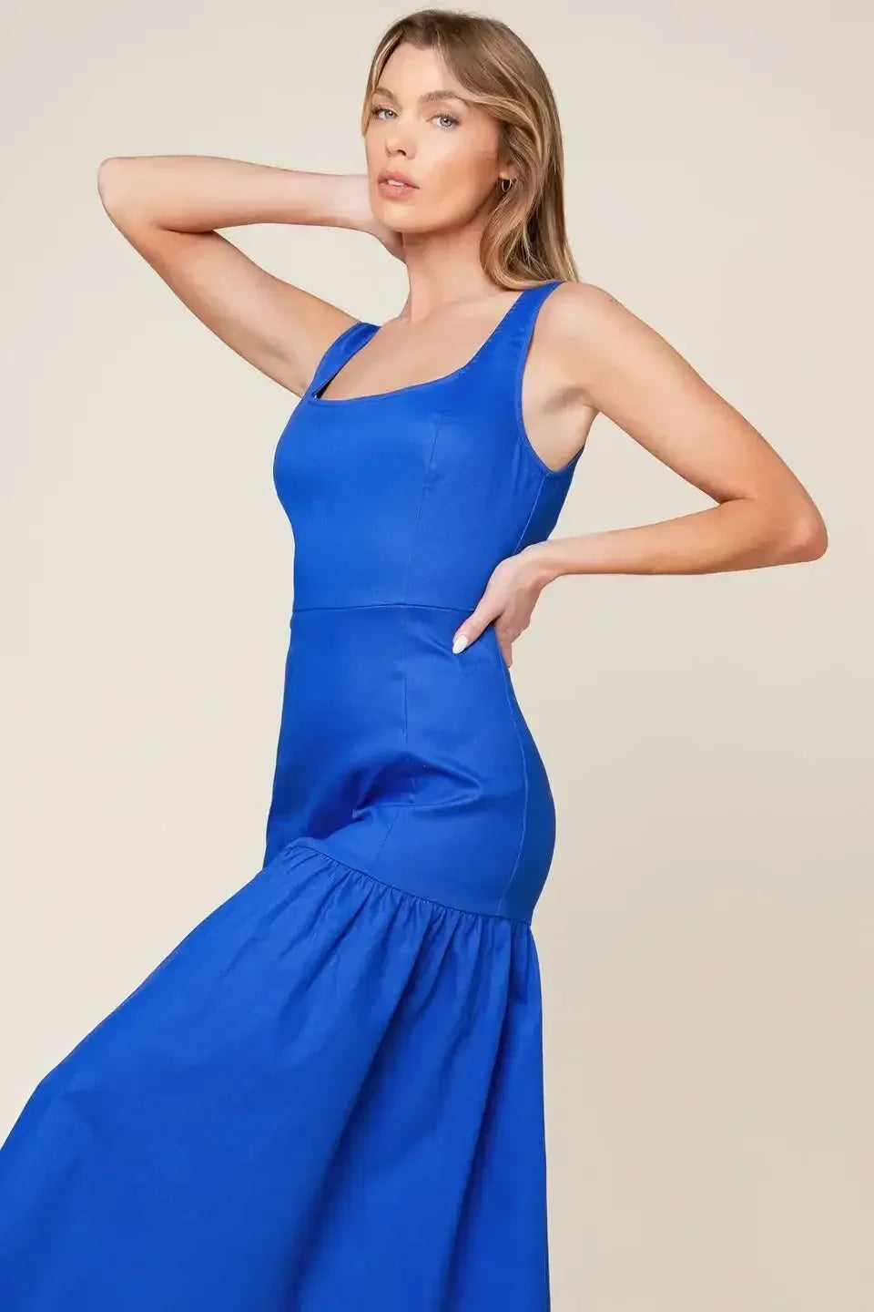 BONNIE BLUE MIDI DRESS WITH SQUARE NECKLINE & DROP WAIST