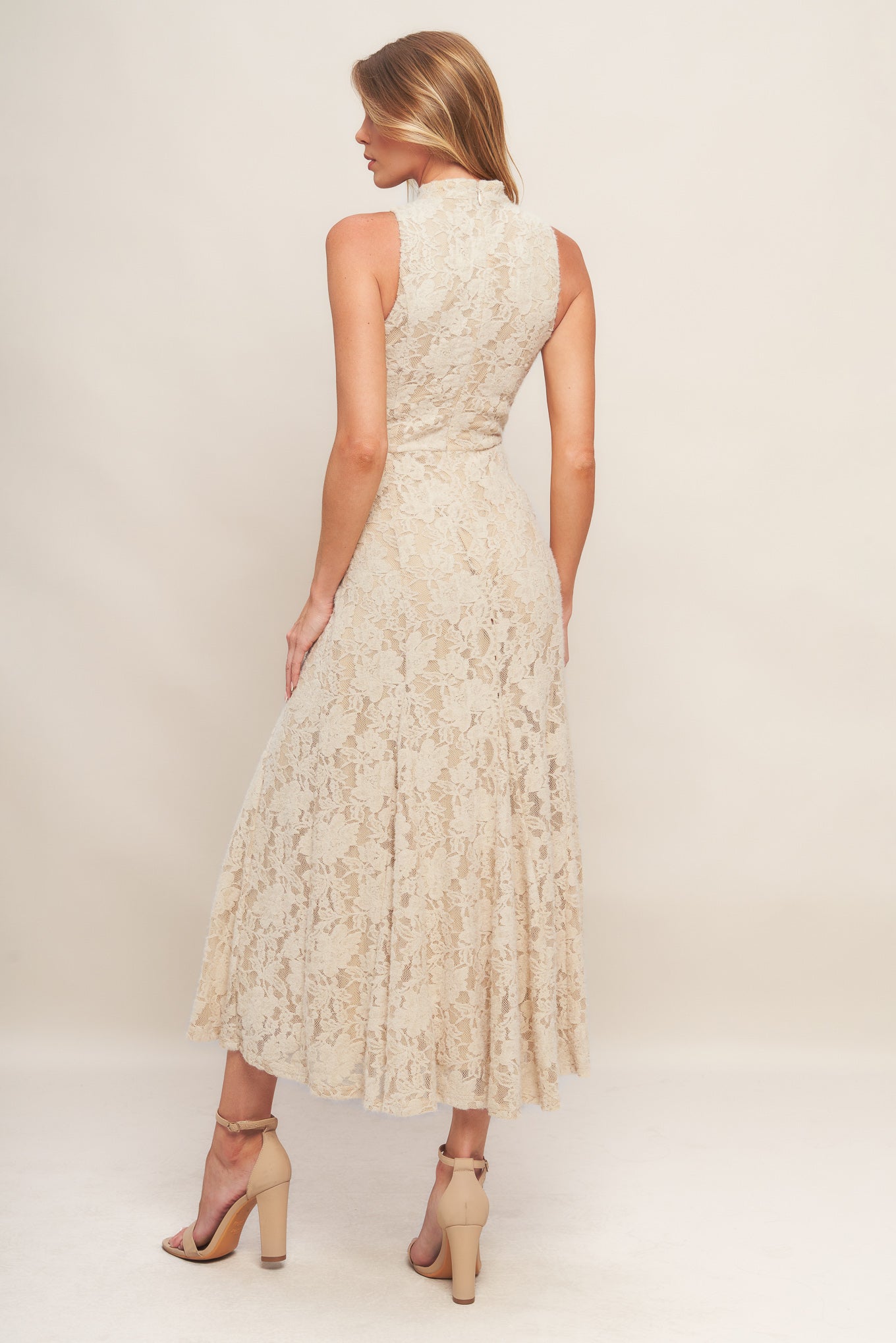 Lady Black Tie - Elegant Floral Stretch Lace Midi Dress - Size L Lady Black Tie - Elegant Floral Stretch Lace Midi Dress - Size L
