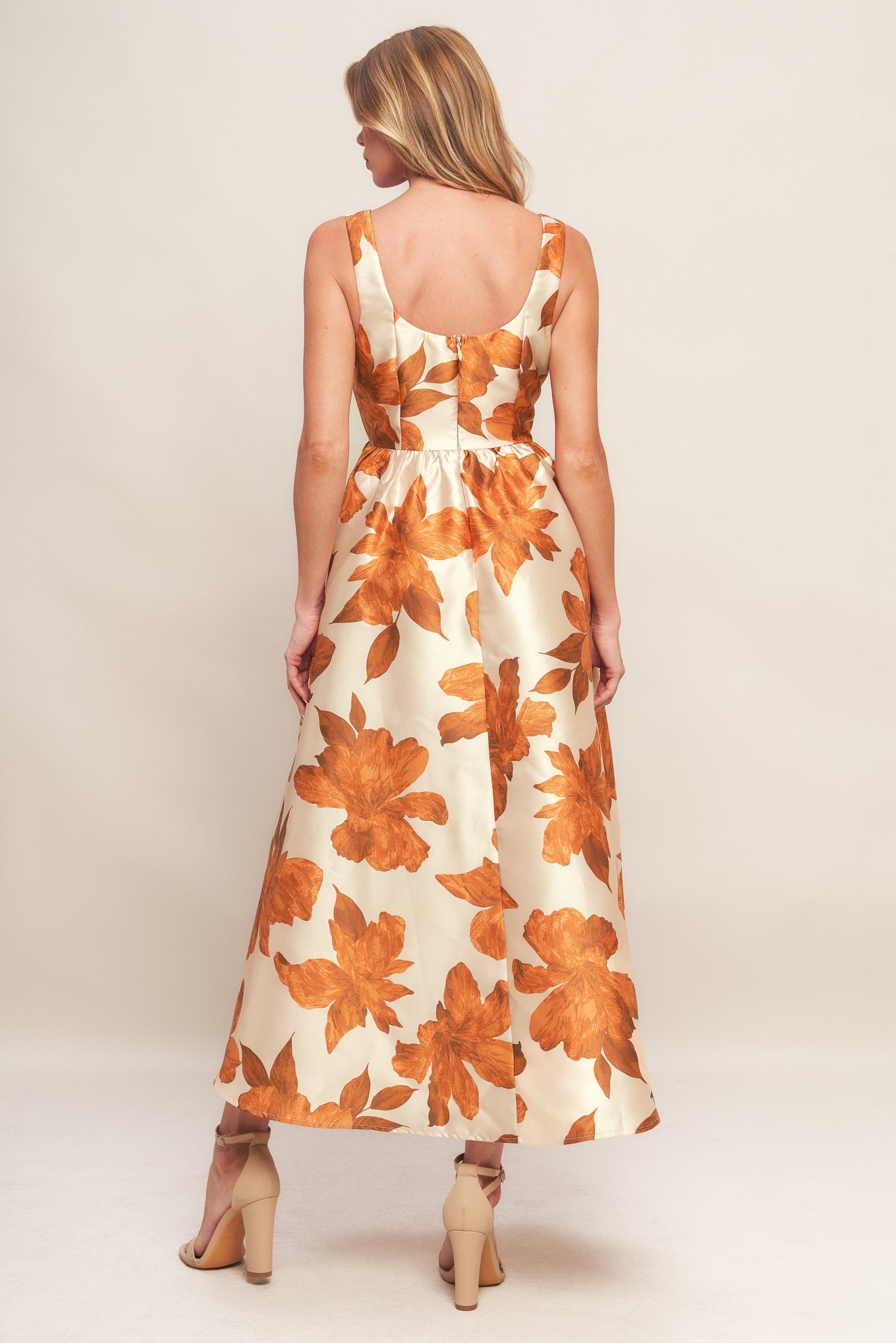 Lady Black Tie - Fall Floral Satin Midi Dress - Rust - Size M Lady Black Tie - Fall Floral Satin Midi Dress - Rust - Size M