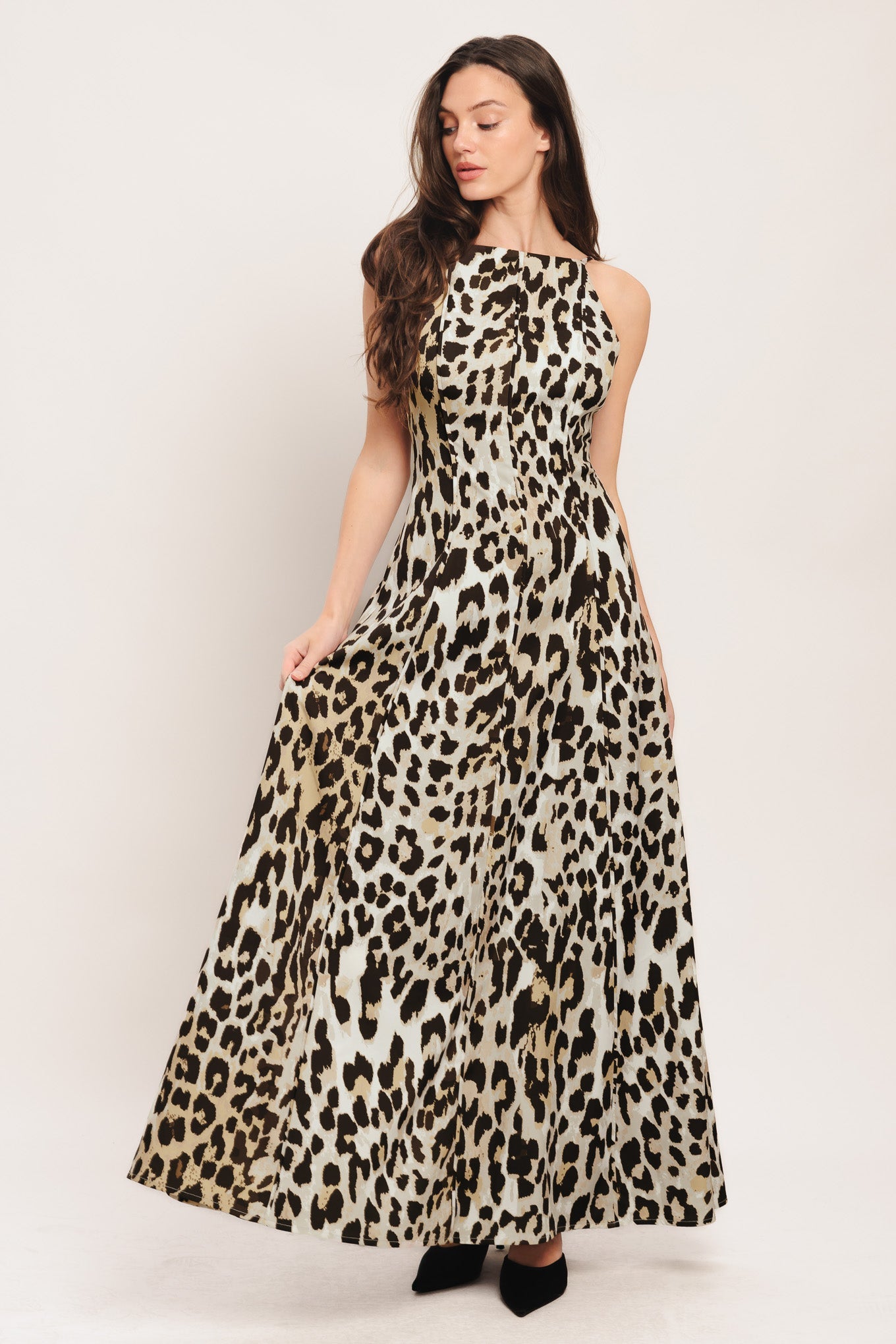SAVAGE ELEGANCE ANIMAL PRINT MAXI DRESS