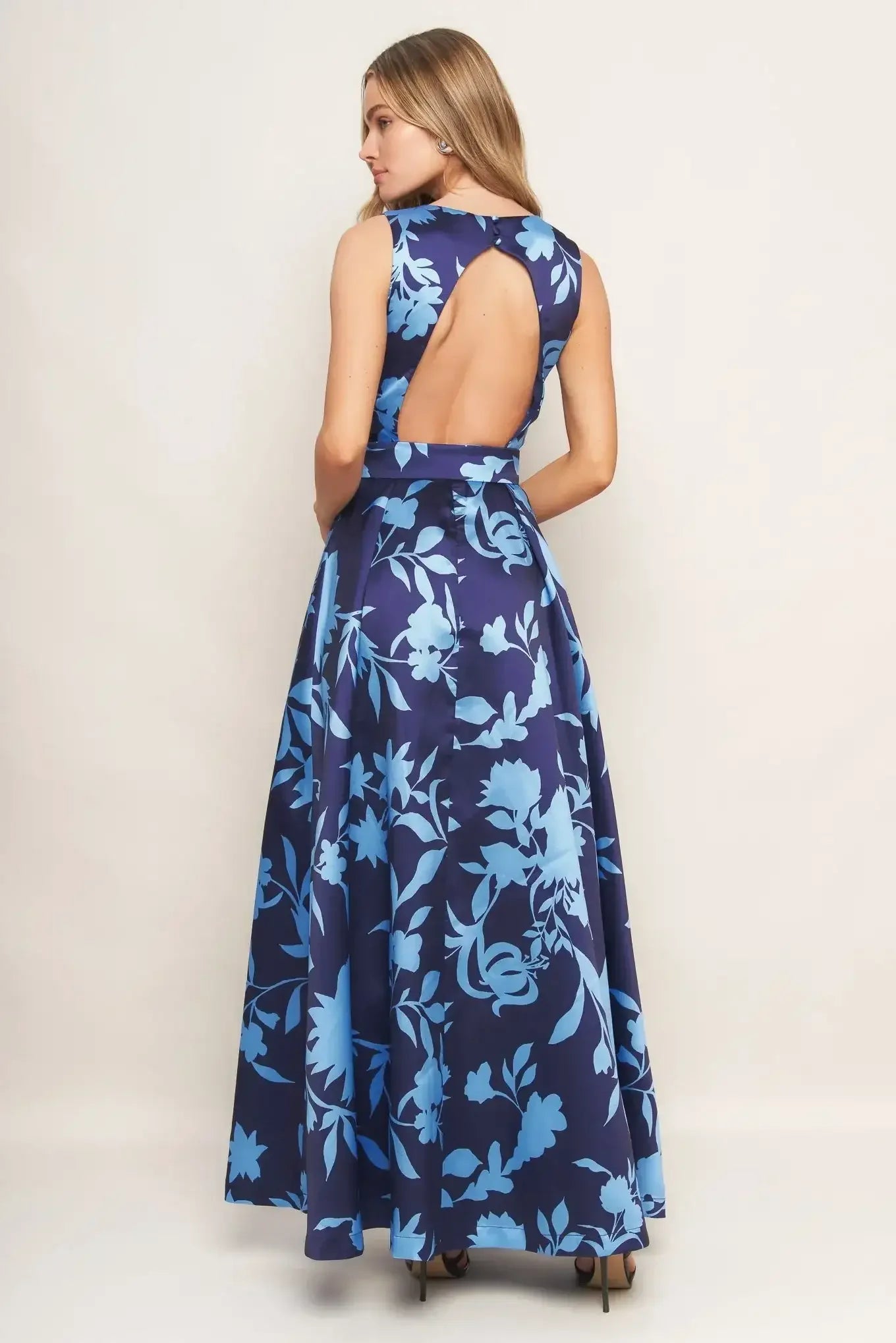 SAPPHIRE FLORAL MAXI DRESS