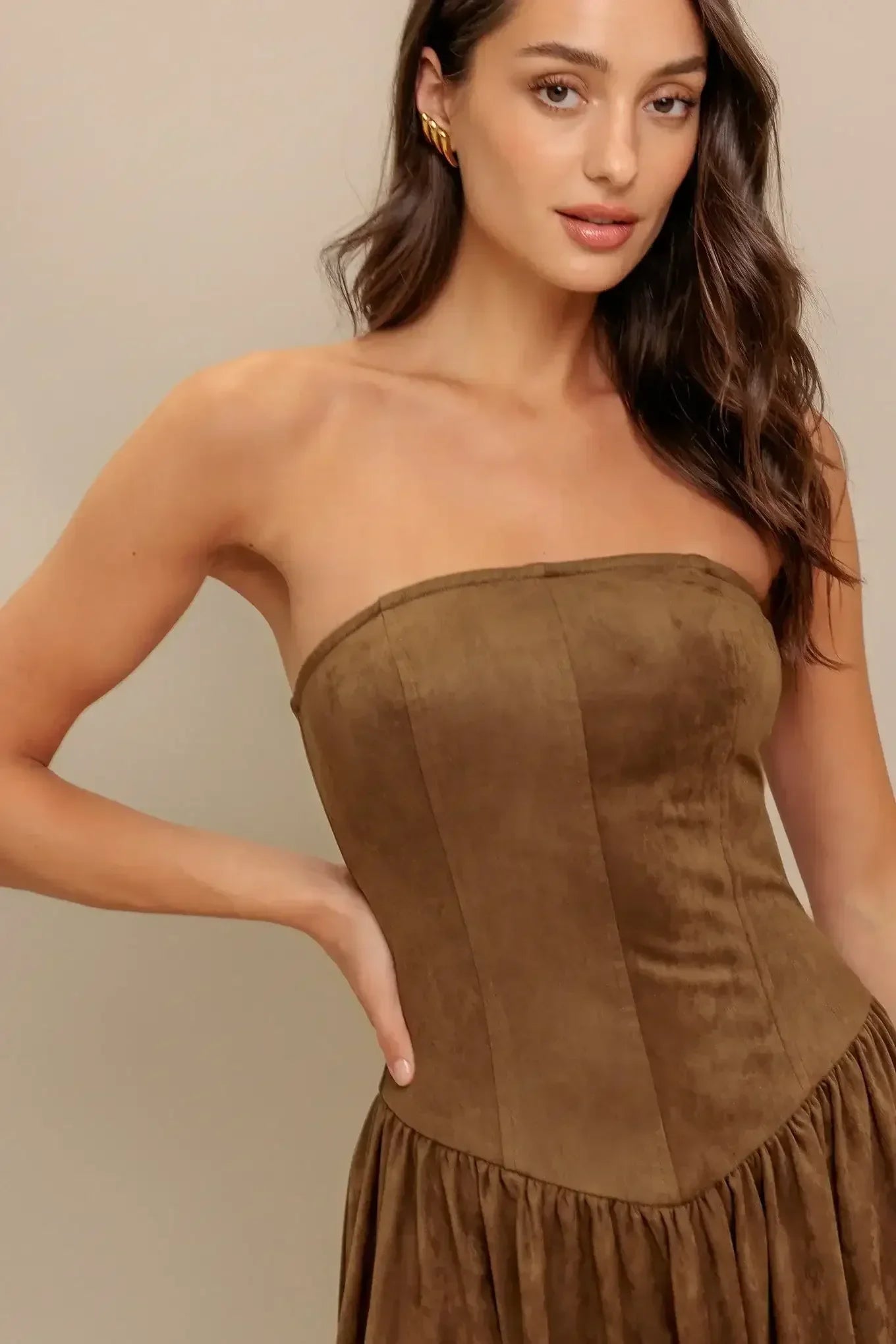 Brown strapless dress