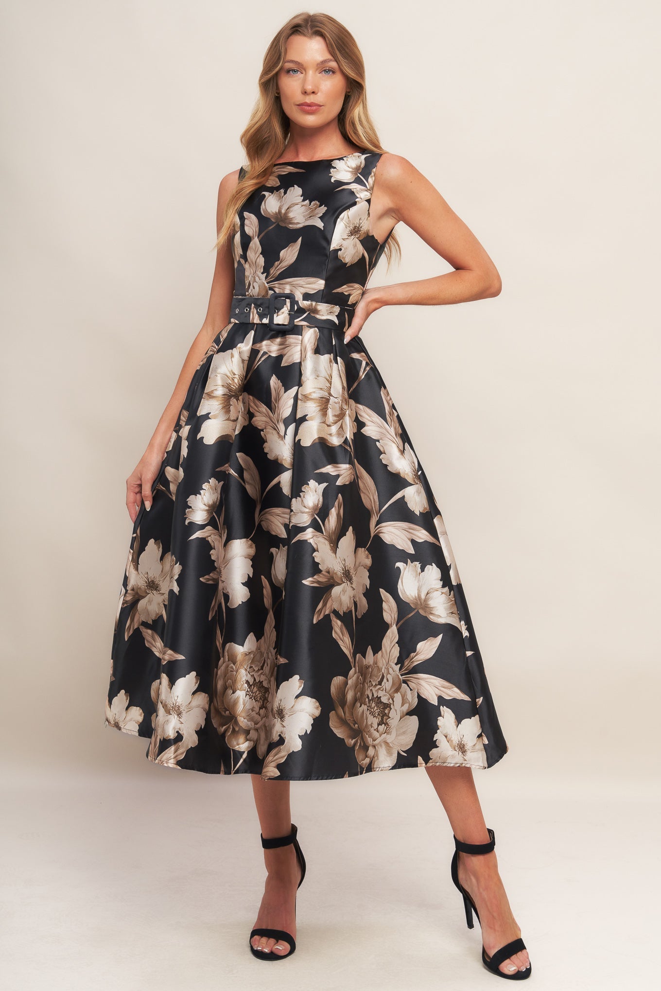 Black Dresses Elegant Formal Cocktail Styles black-dresses-elegant-formal-cocktail-styles