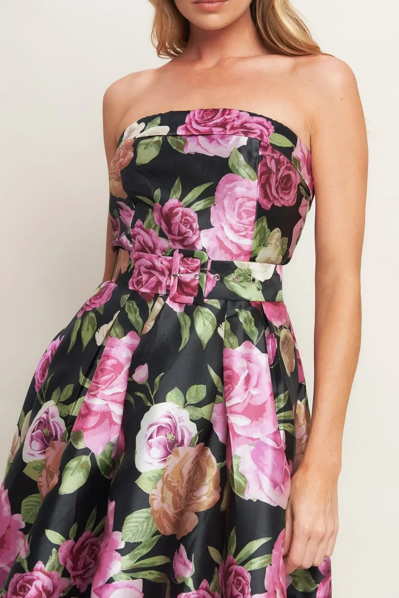 GLAMOUR GARDEN FLORAL MAXI DRESS