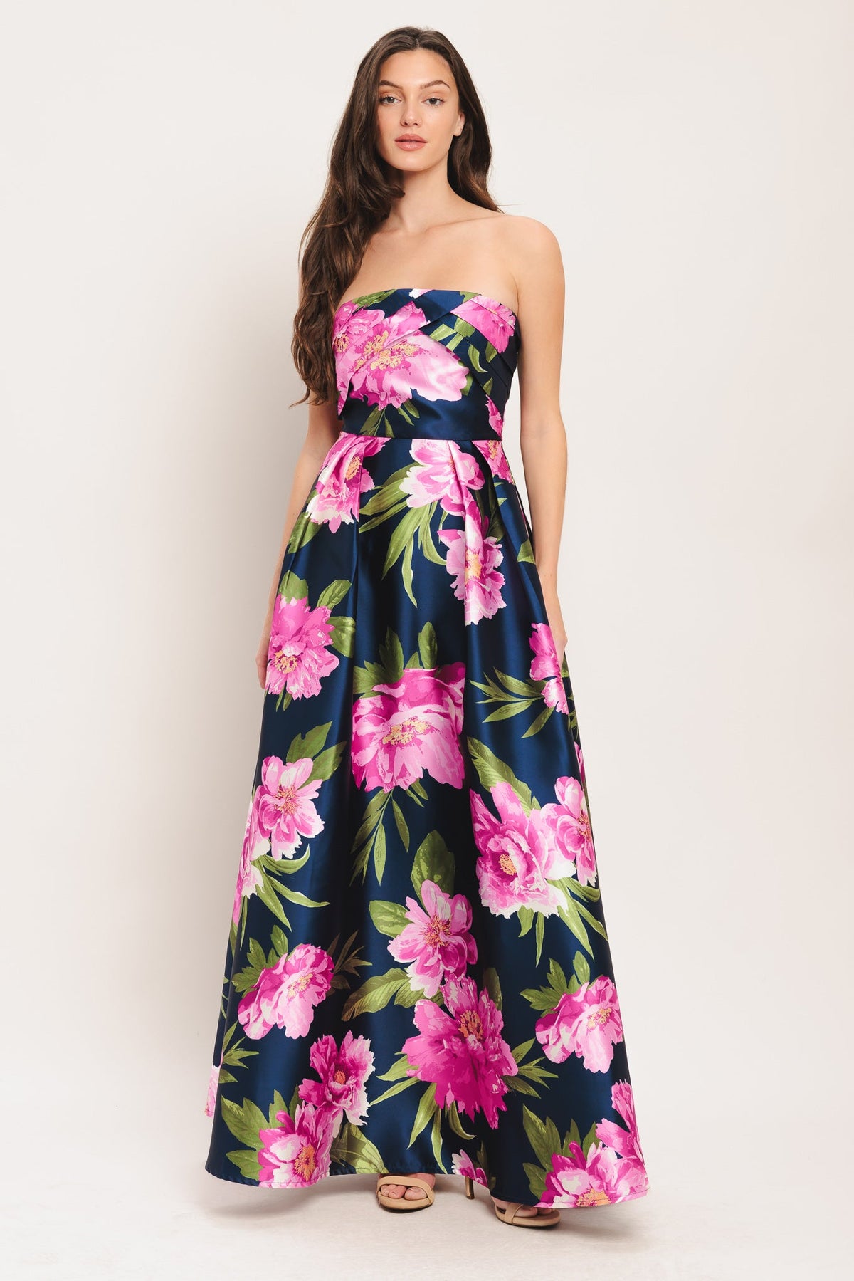 Lady Black Tie - Luna Flora Navy Maxi Dress