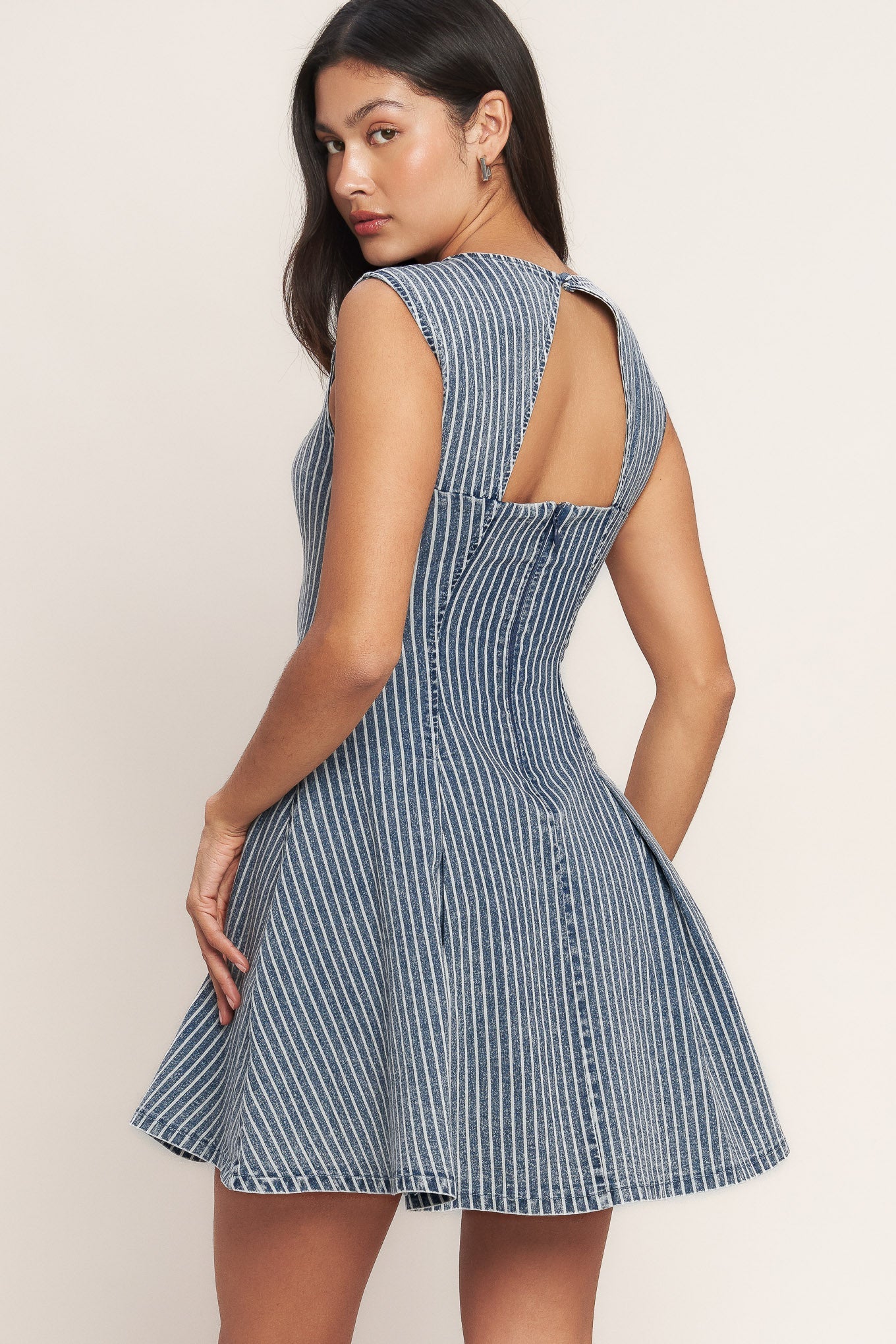 Denim Mini Dresses | Casual, Cute & Effortlessly Cool | Lady Black Tie Denim Mini Dresses | Casual, Cute & Effortlessly Cool | Lady Black Tie