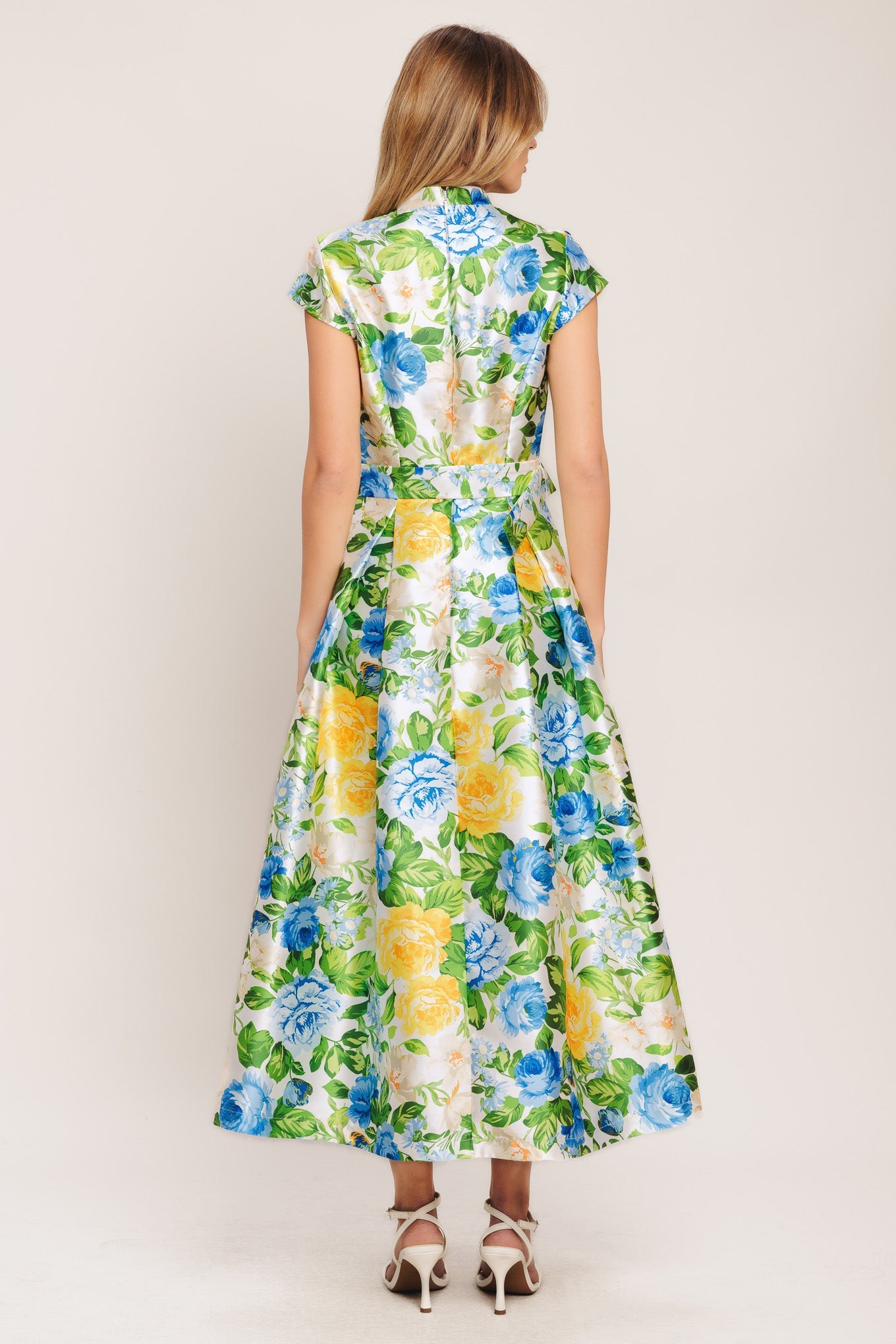 FRESH CANVAS BLUE FLORAL MIDI DRESS