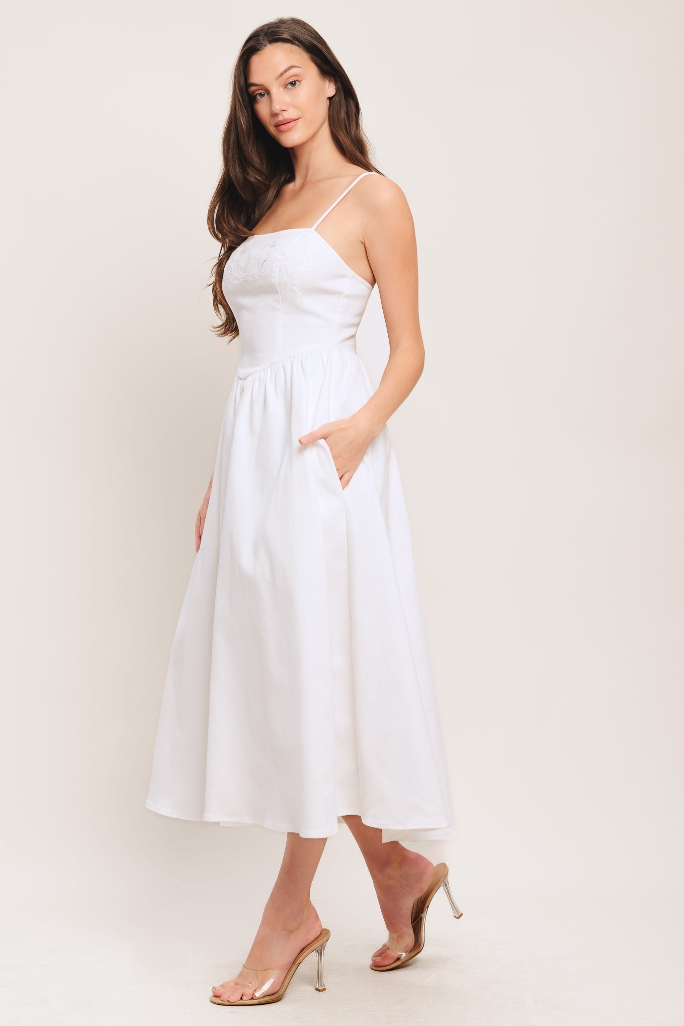 CLOUD PETAL WHITE DENIM MIDI DRESS | Lady Black Tie
