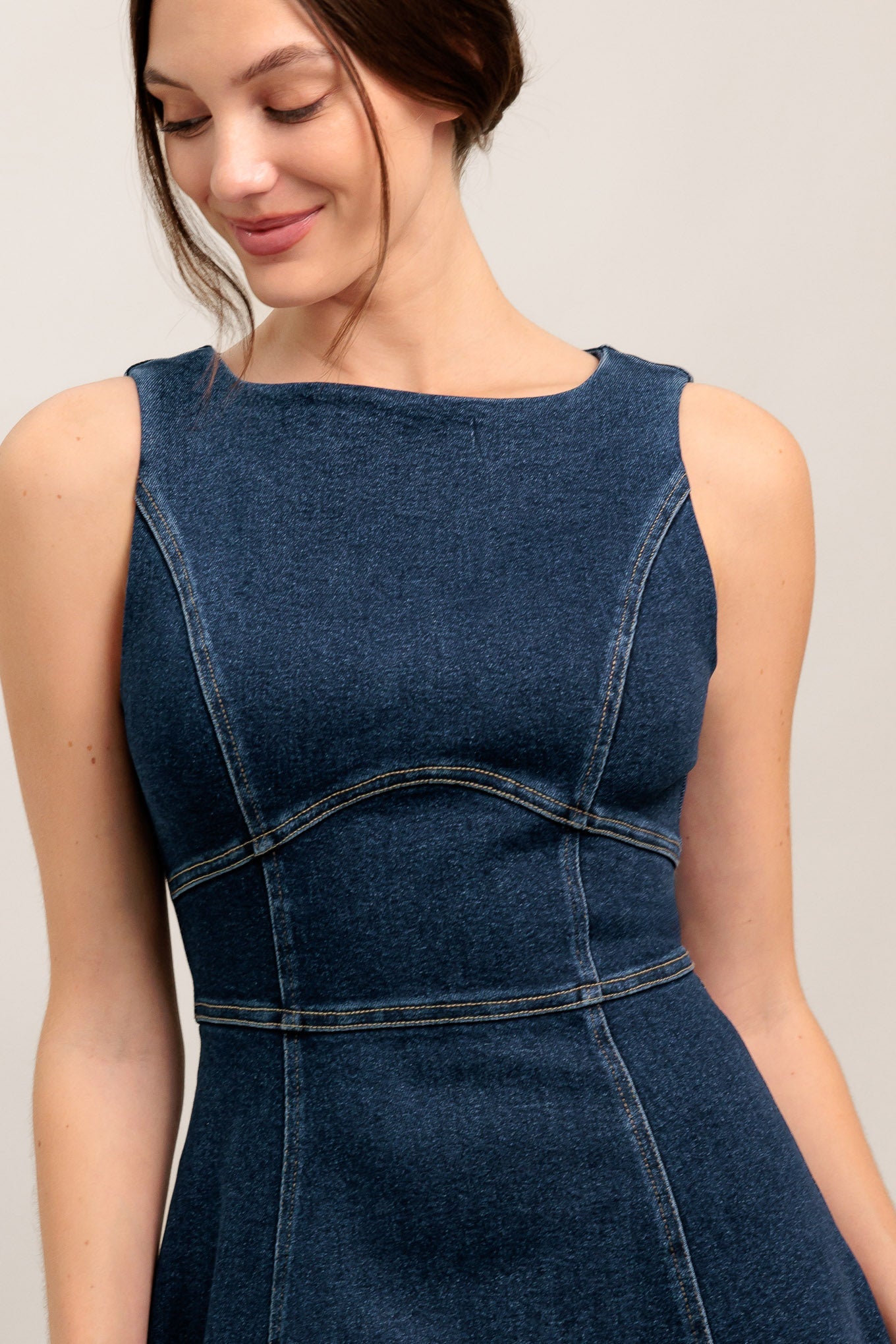 SIMPLE STATEMENT DENIM MIDI DRESS
