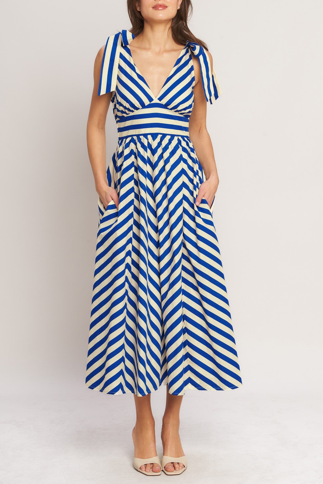 BLUE VOYAGE STRIPE MIDI DRESS | Lady Black Tie BLUE VOYAGE STRIPE MIDI DRESS | Lady Black Tie