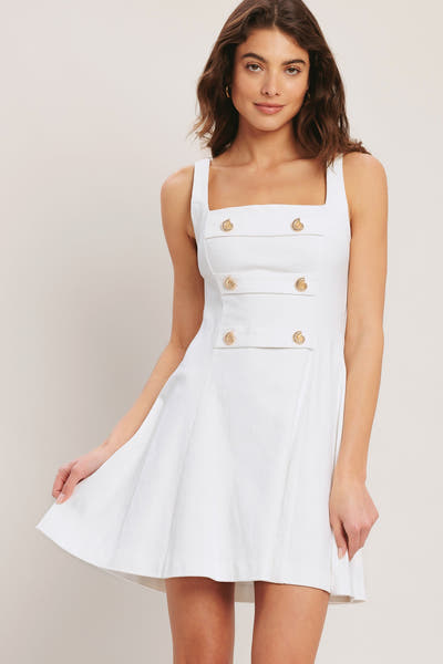 COASTAL CHIC - FLARED WHITE DENIM MINI DRESS