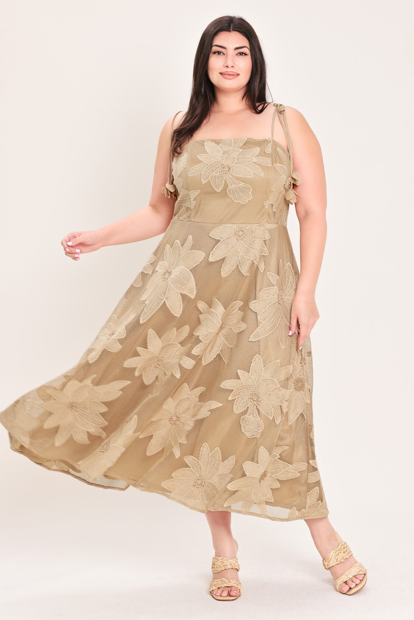 Sahara Sands - Floral Lace Midi Dress