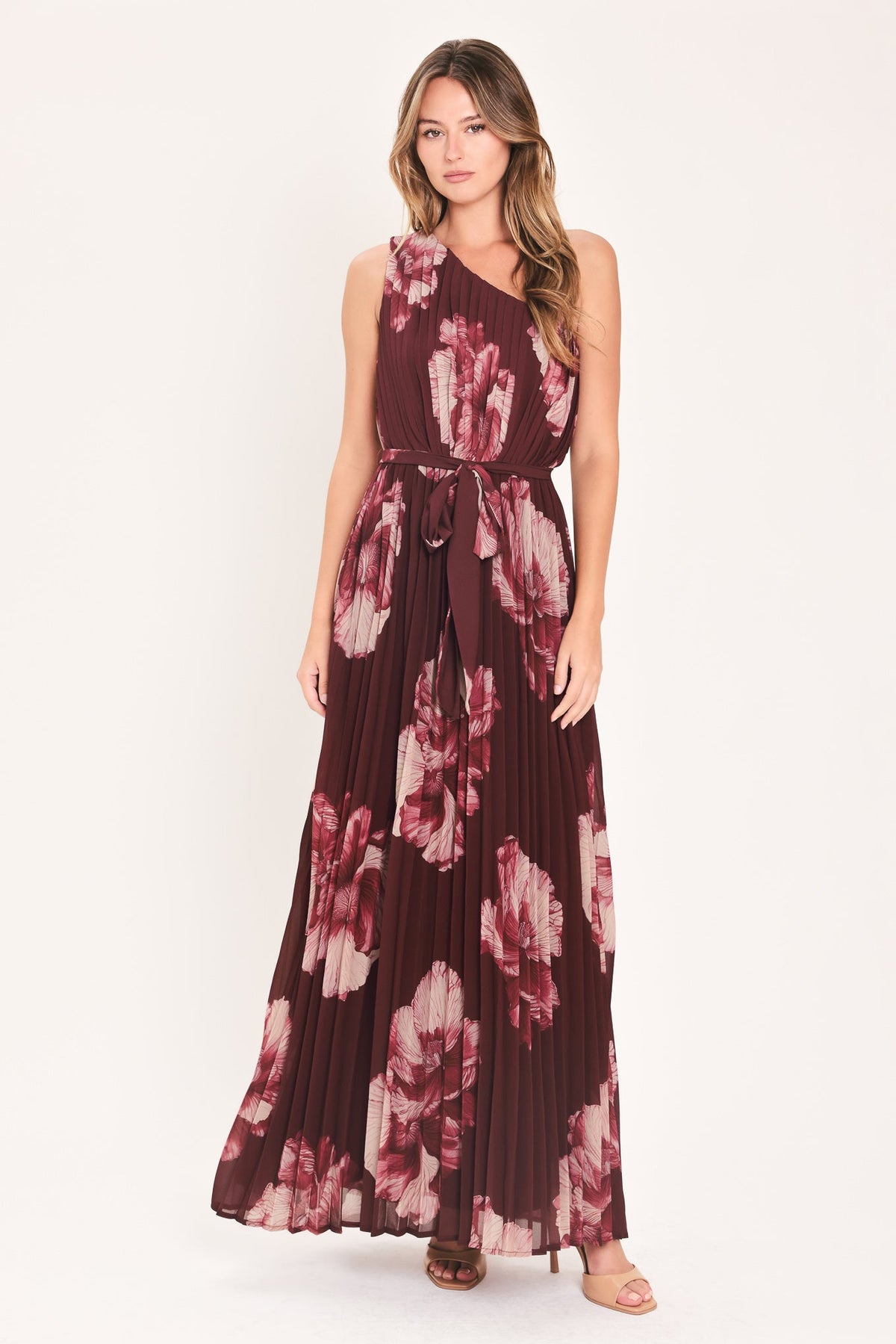 CRIMSON MUSE - BURGUNDY PLEATED ONE-SHOULDER MAXI DRESS | Lady Black Tie