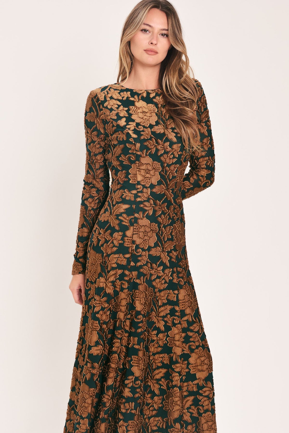 EMERALD ENCHANTMENT - BURNOUT VELVET MAXI DRESS | Lady Black Tie