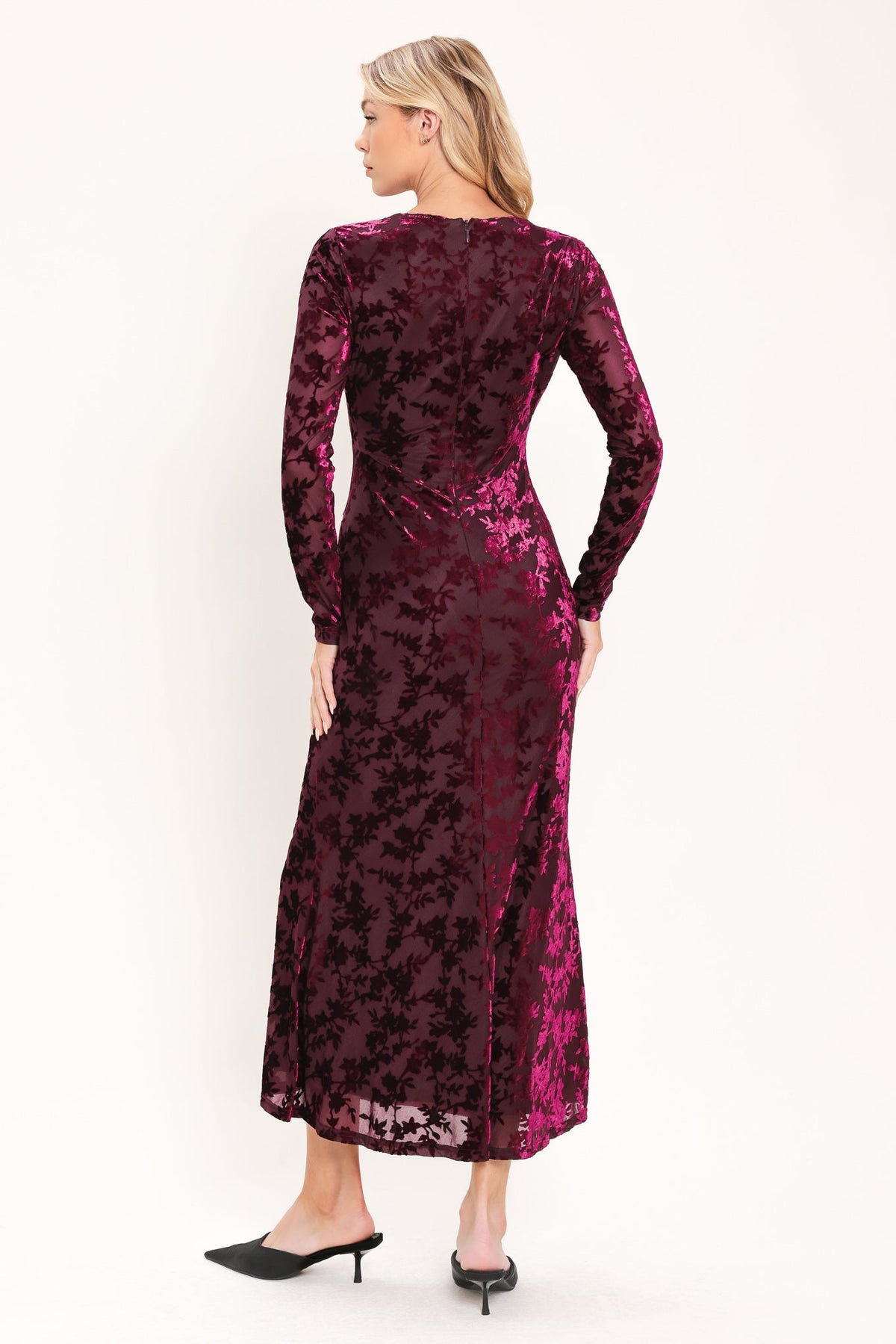 ID24302 BURGUNDY - Cabernet Floral Muse Velvet Midi Dress | Lady Black Tie