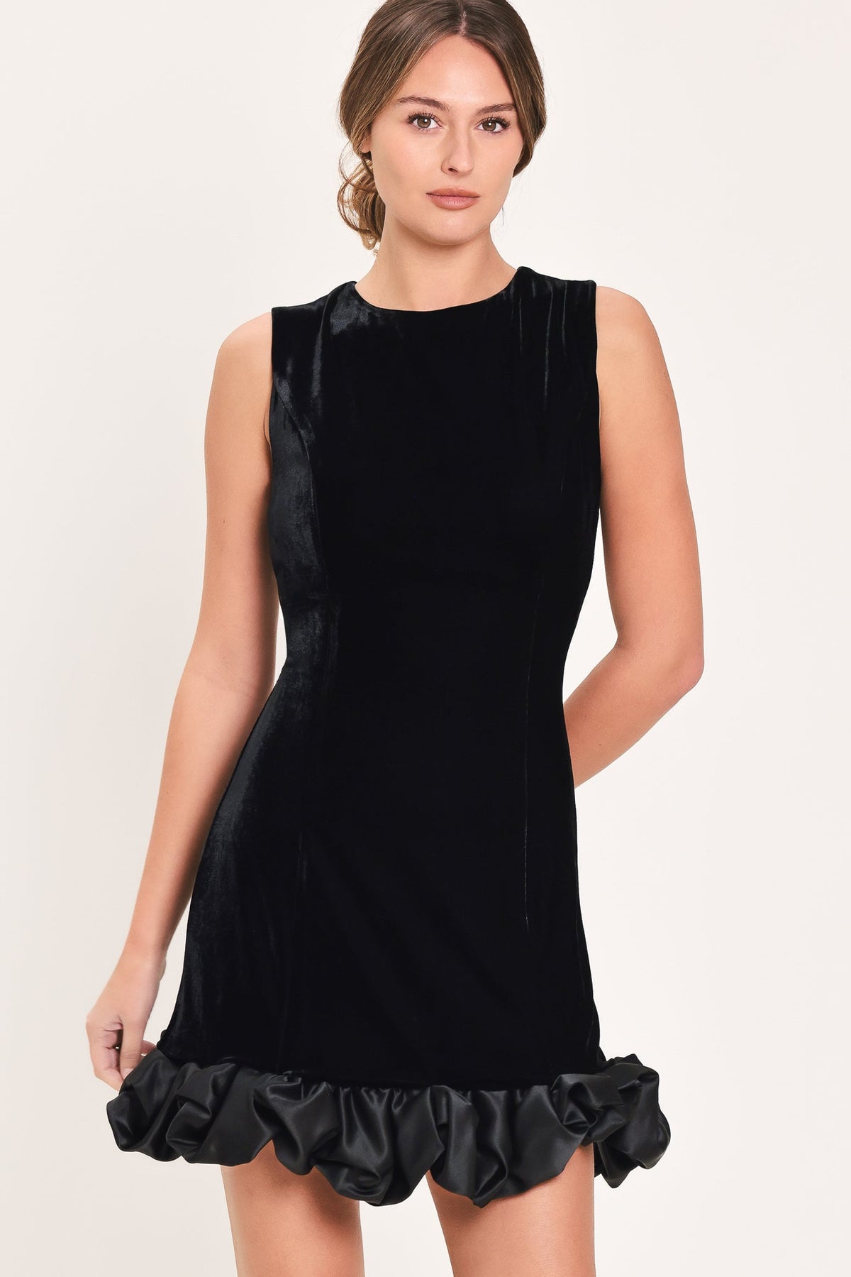 BLACK CONTRAST BUBBLE-HEM MINI DRESS