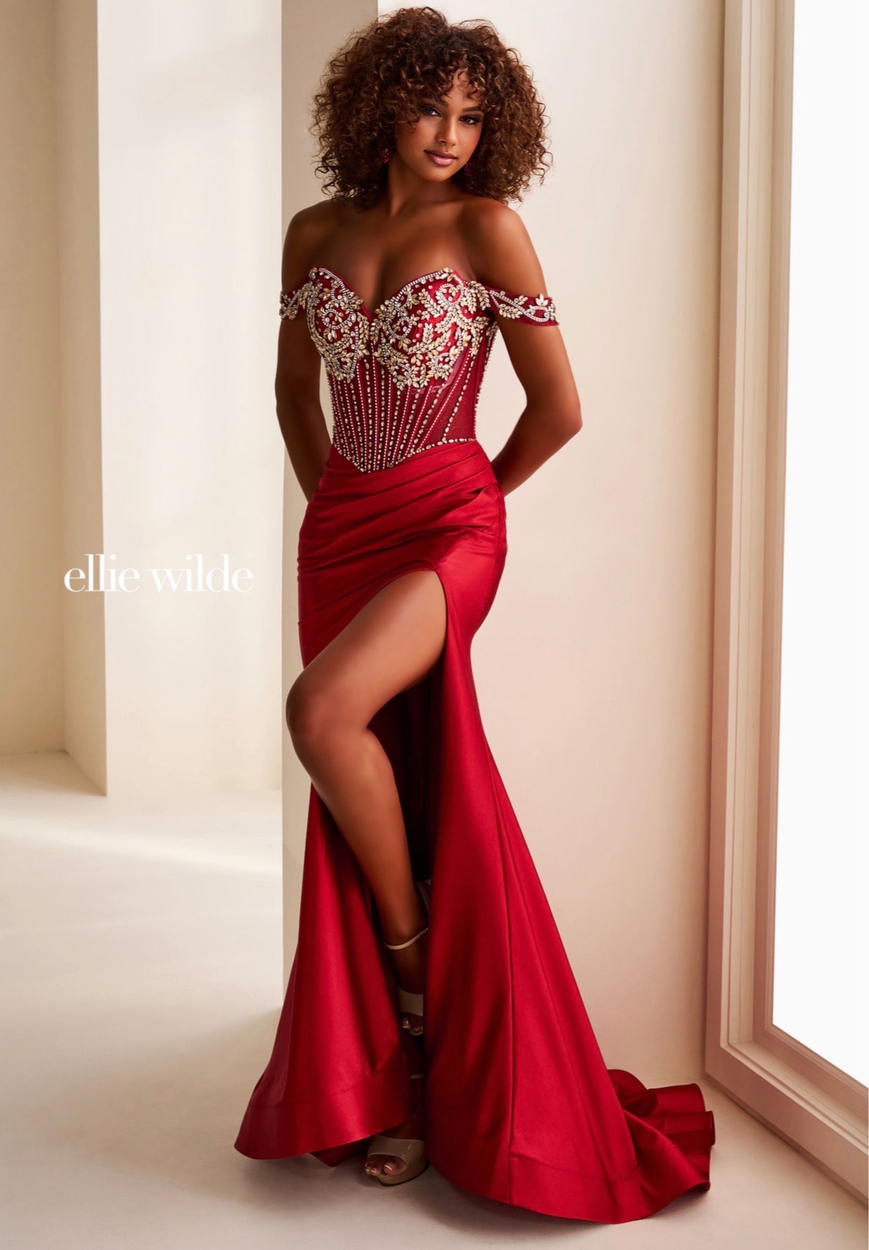 EW37016 - Ellie Wilde