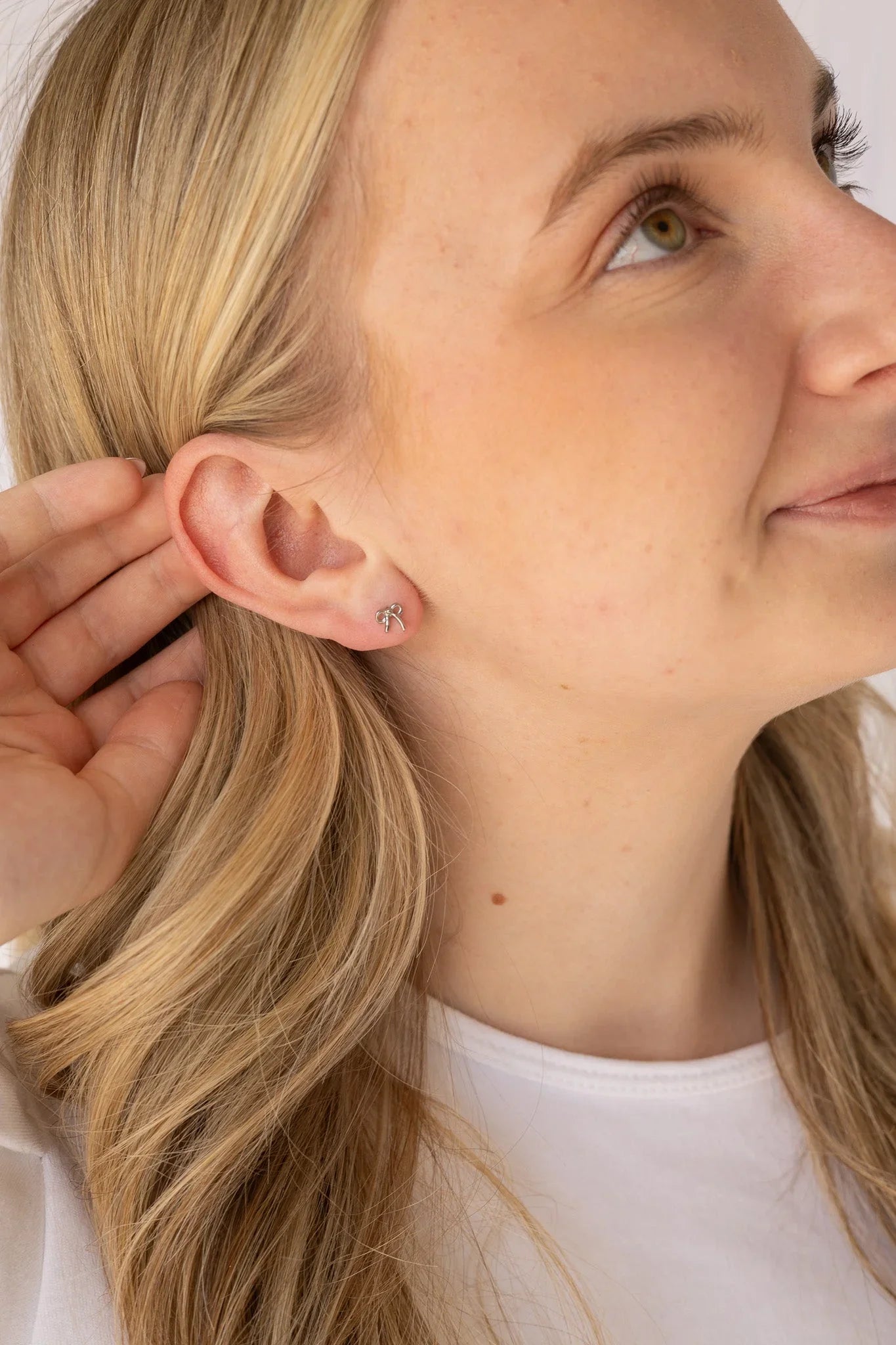 Bow Flat Back Stud Earring 2.0