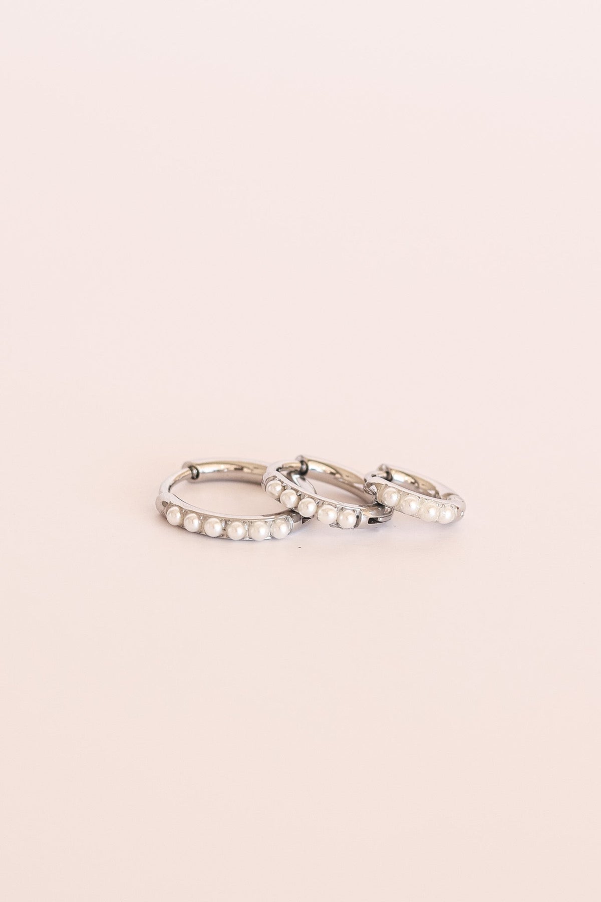 Freshwater Pearl Micro Hoop Earring | Lady Black Tie