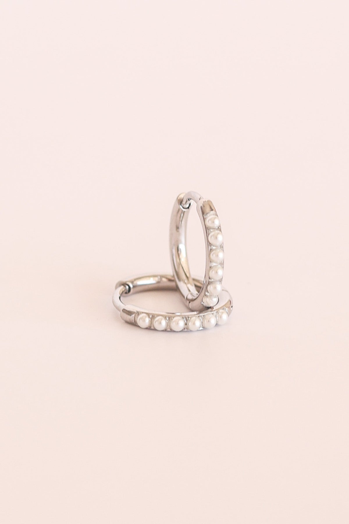 Freshwater Pearl Micro Hoop Earring | Lady Black Tie