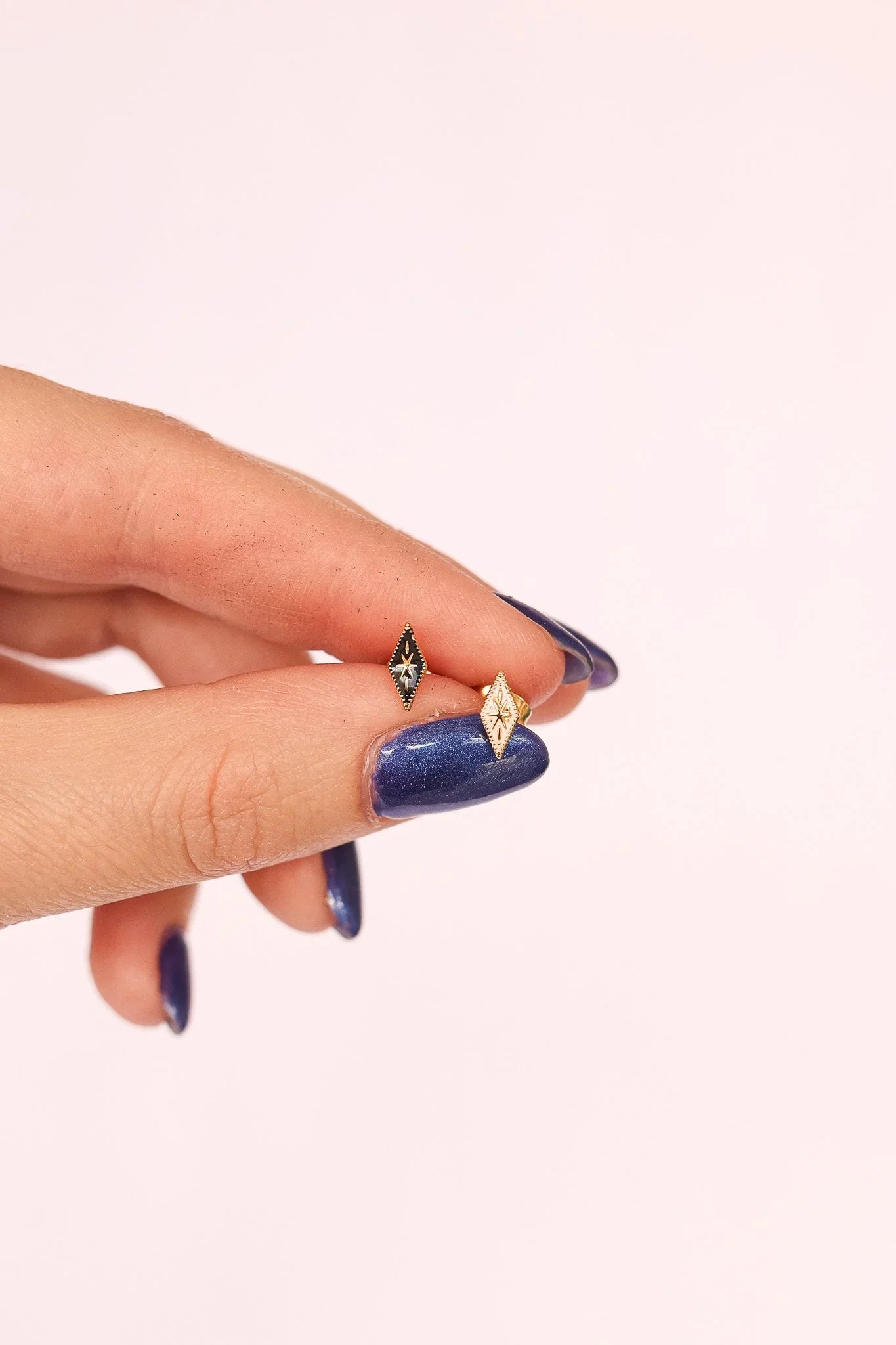 Seren Stud Earring in Black Enamel