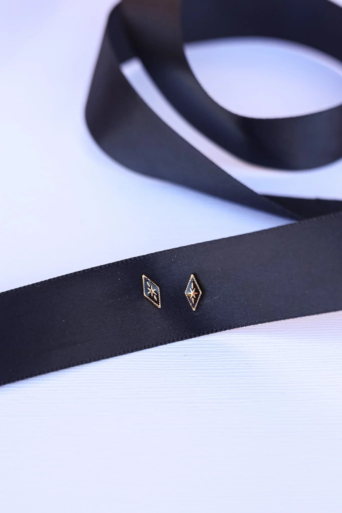 Seren Stud Earring in Black Enamel