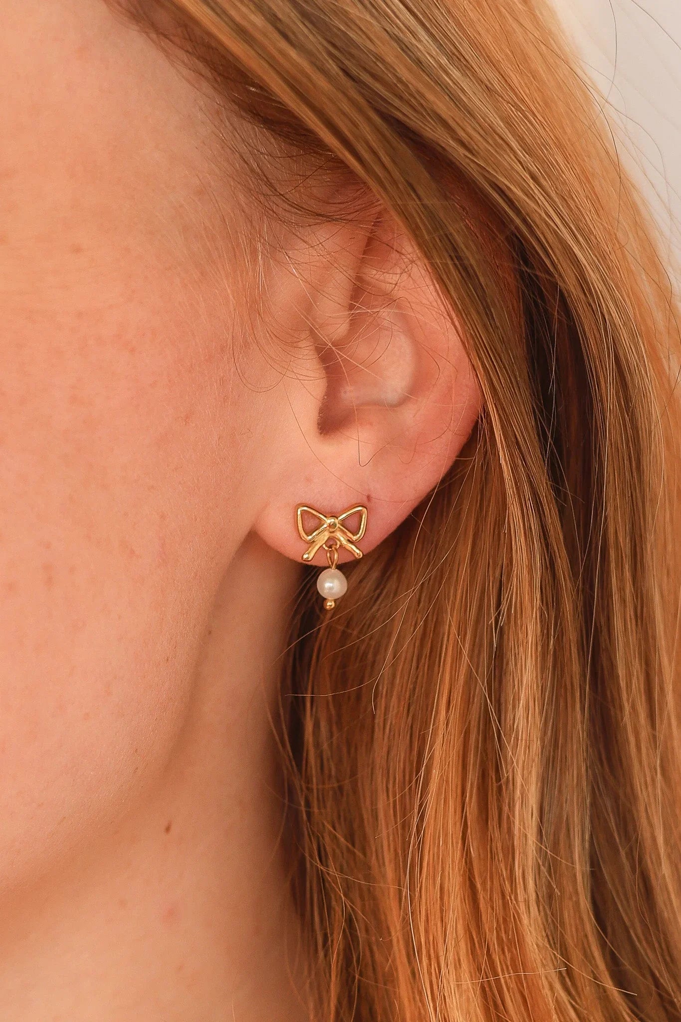 Jane Bow & Pearl Drop Earring