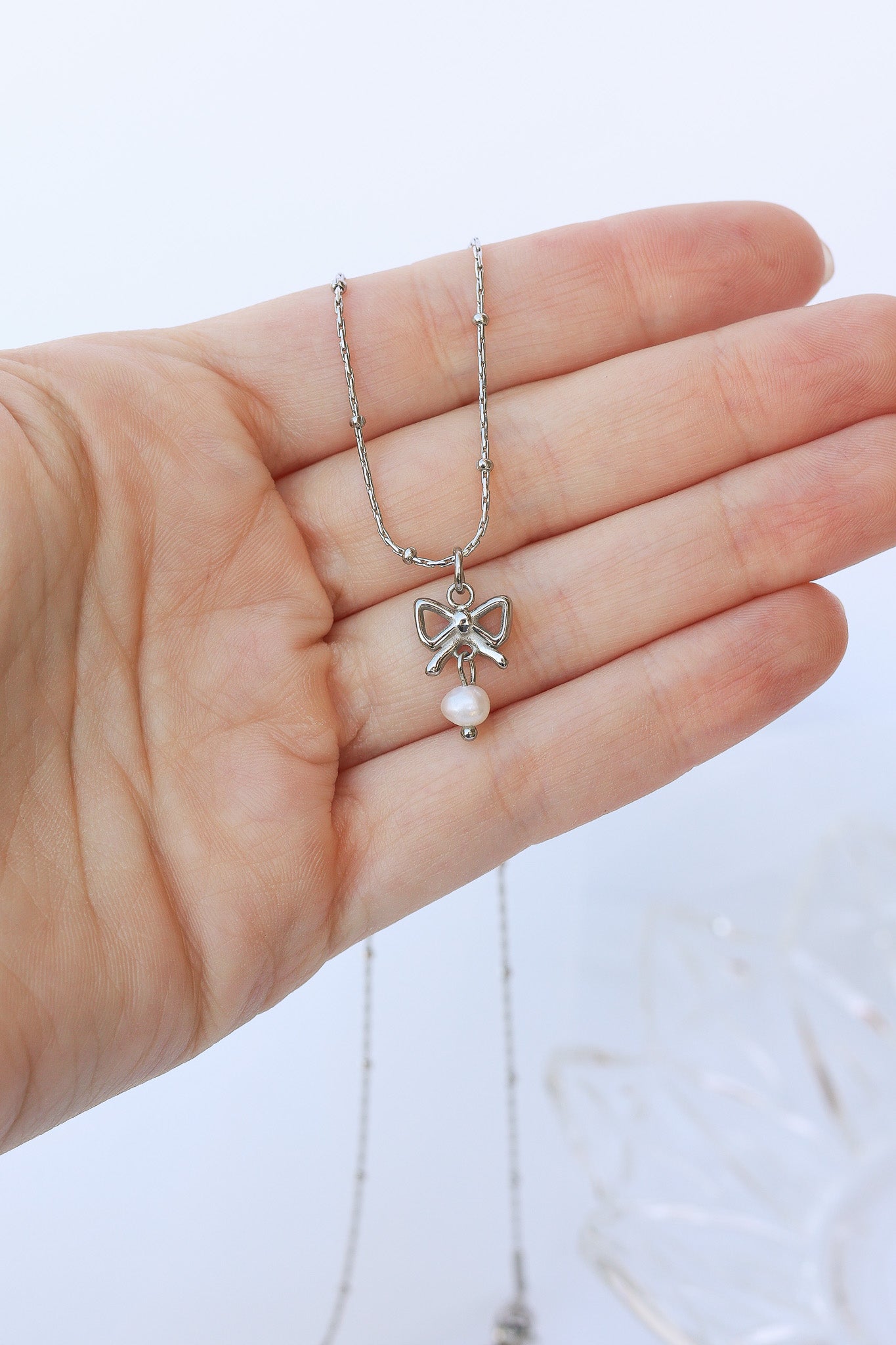 Jane Bow & Pearl Necklace