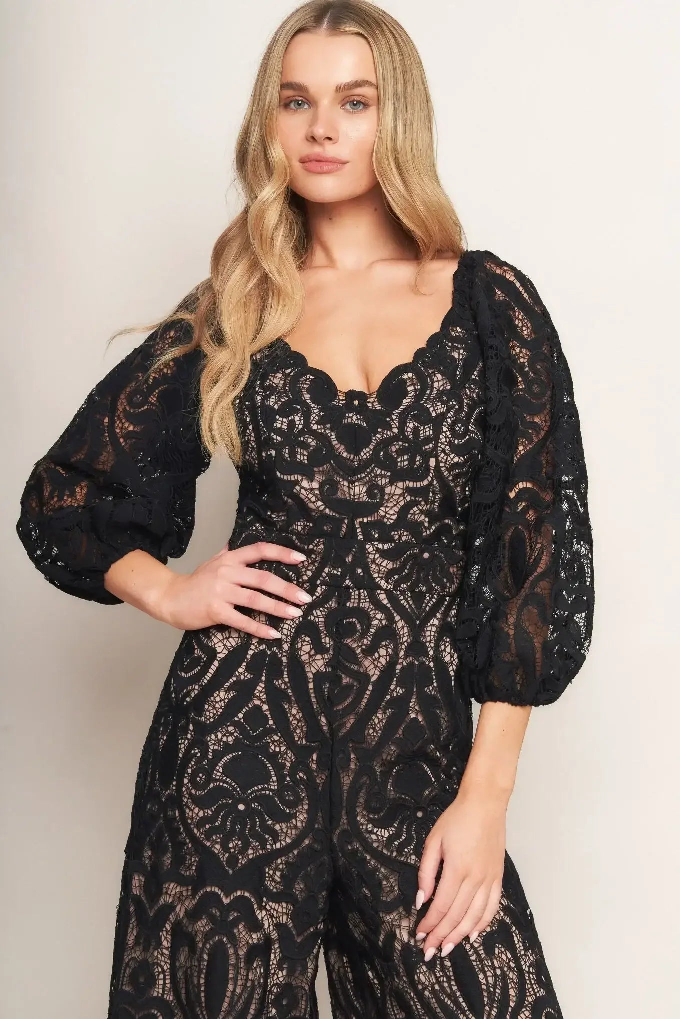 TERRAN BLACK LACE JUMPSUIT