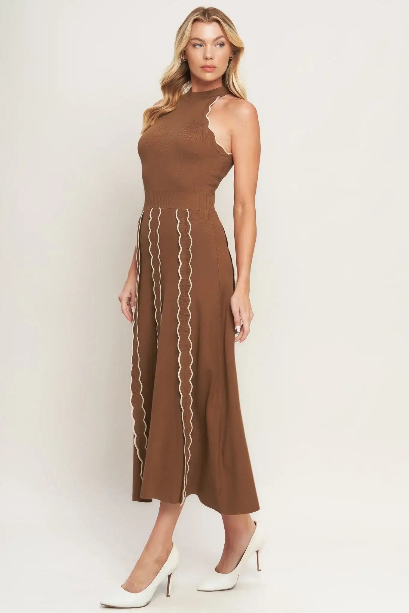 TERRACOTTA BROWN SWEATER MIDI DRESS