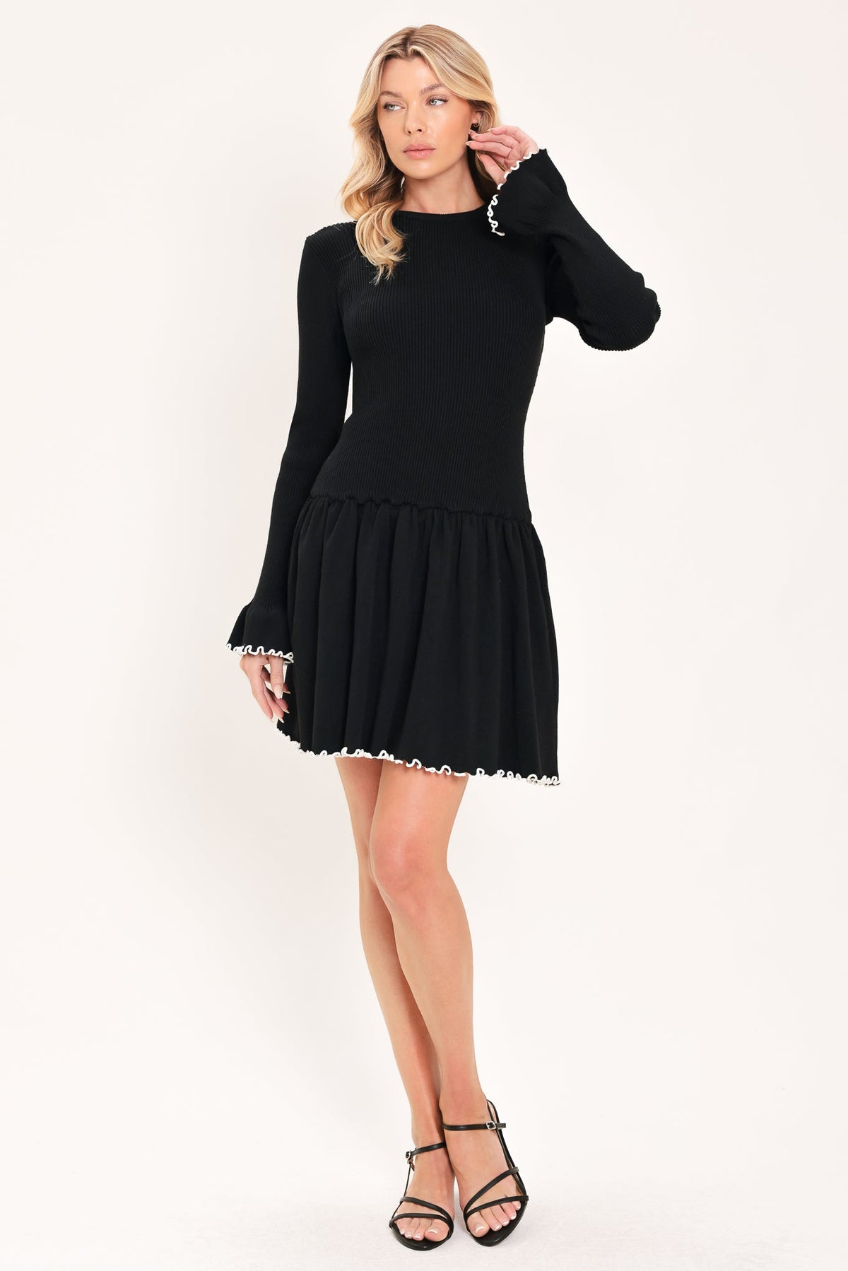 ISW5486 BLACK WHITE - Noir Trim Sweetheart Sweater Mini Dress | Lady Black Tie