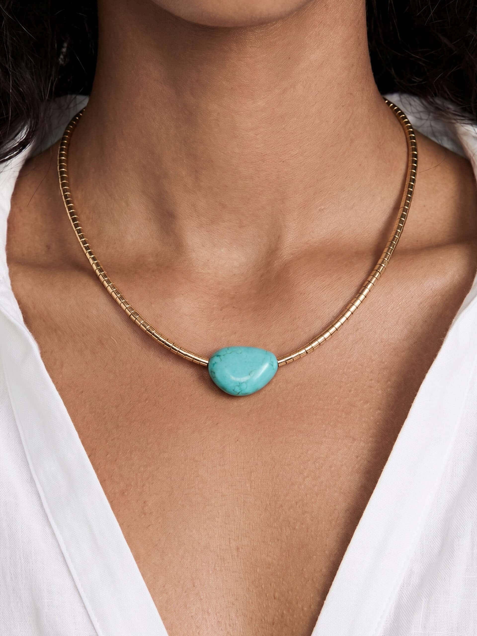 Shop Elegant Silver Necklaces | Lady Black Tie Collection Shop Elegant Silver Necklaces | Lady Black Tie Collection