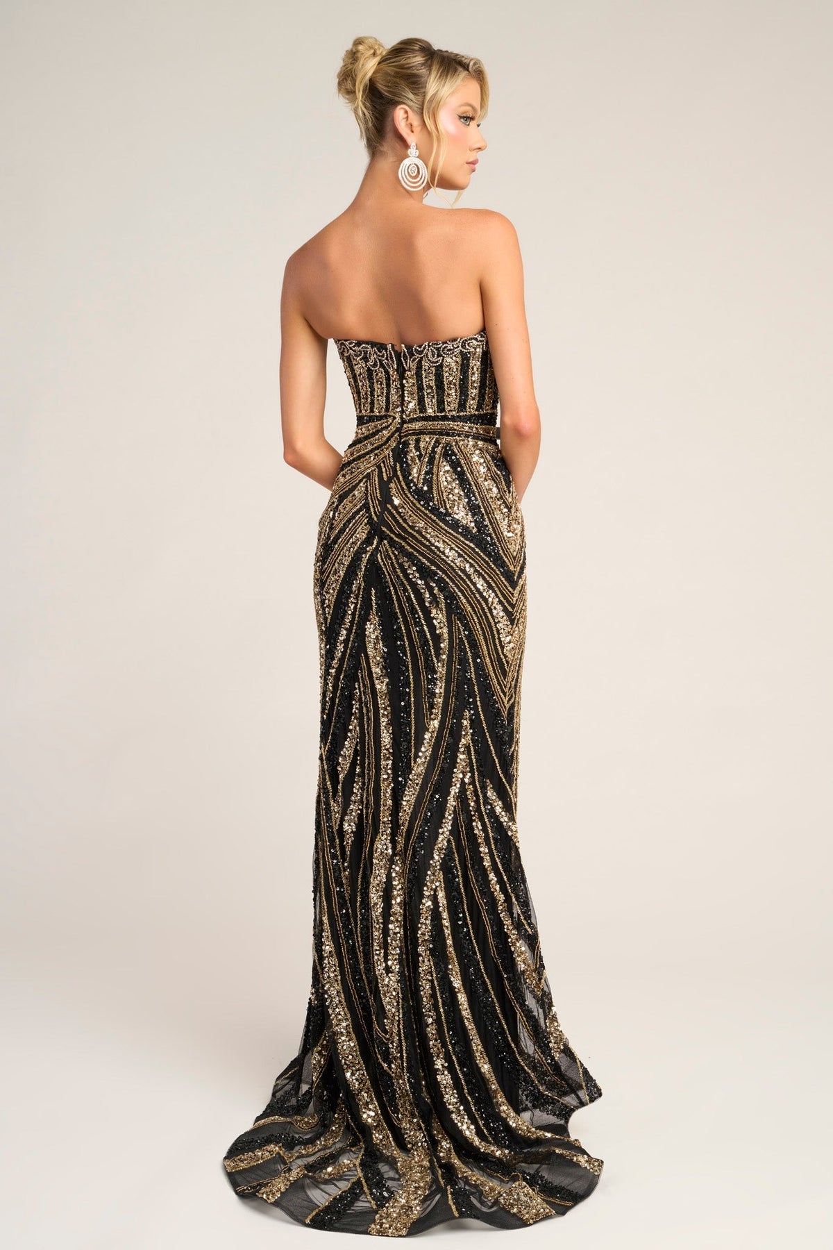 Portia & Scarlett PS26418C in Black/Gold, back view | Lady Black Tie
