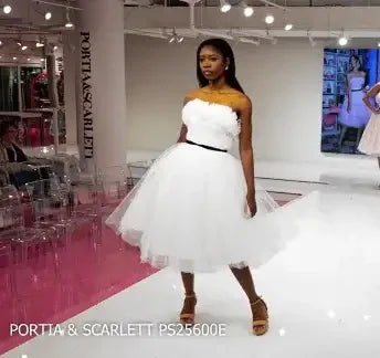 PS25600E - Portia & Scarlett
