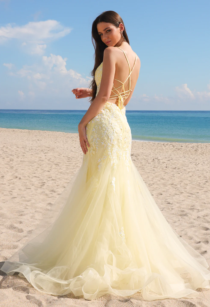 Hera Gown - Yellow Tulle & Floral Lace Mermaid Dress | Lady Black Tie Hera Gown - Yellow Tulle & Floral Lace Mermaid Dress | Lady Black Tie